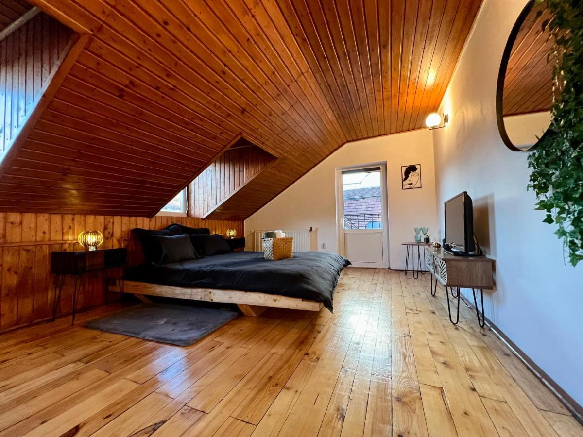 Appartamento Nacada Studio By Hyco Sighişoara Esterno foto